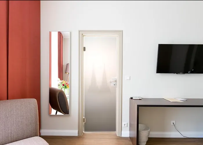 Casa 3*