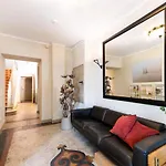 Casa Hotel