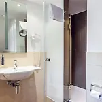 Casa 3*